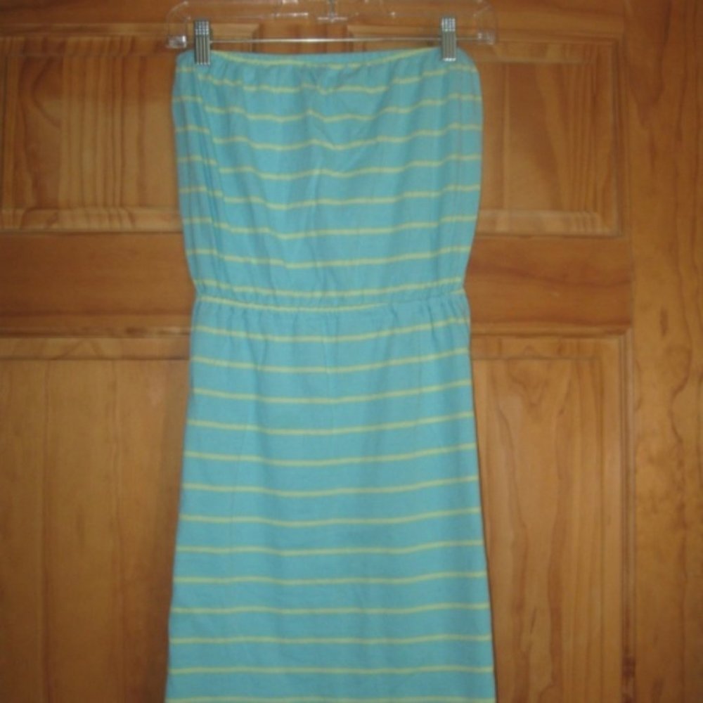 Old Navy Striped Strapless Dress